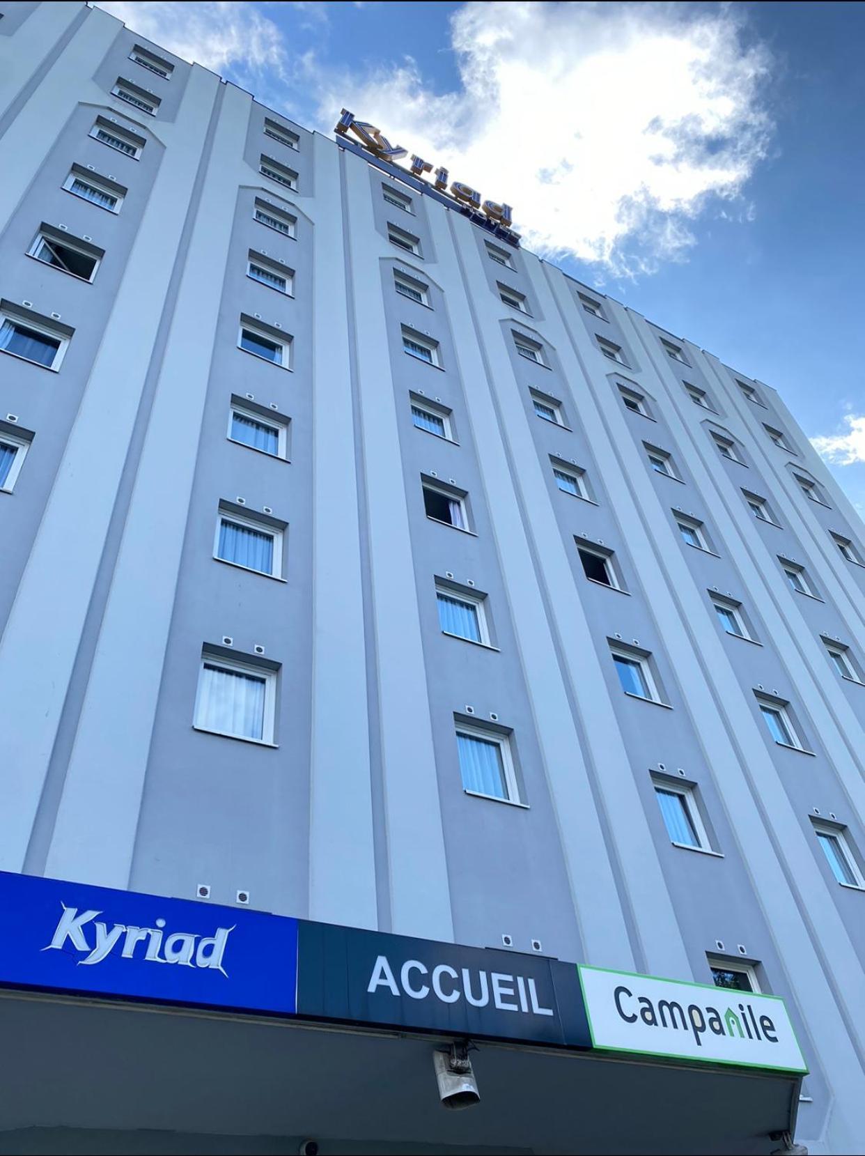 Kyriad Ле Блан-Менил Екстериор снимка